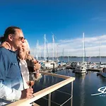 Πλωτό κατάλυμα Houseboat Stern V Heiligenhafen